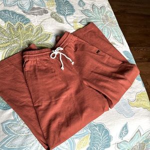 Roxy linen rust color pants XS